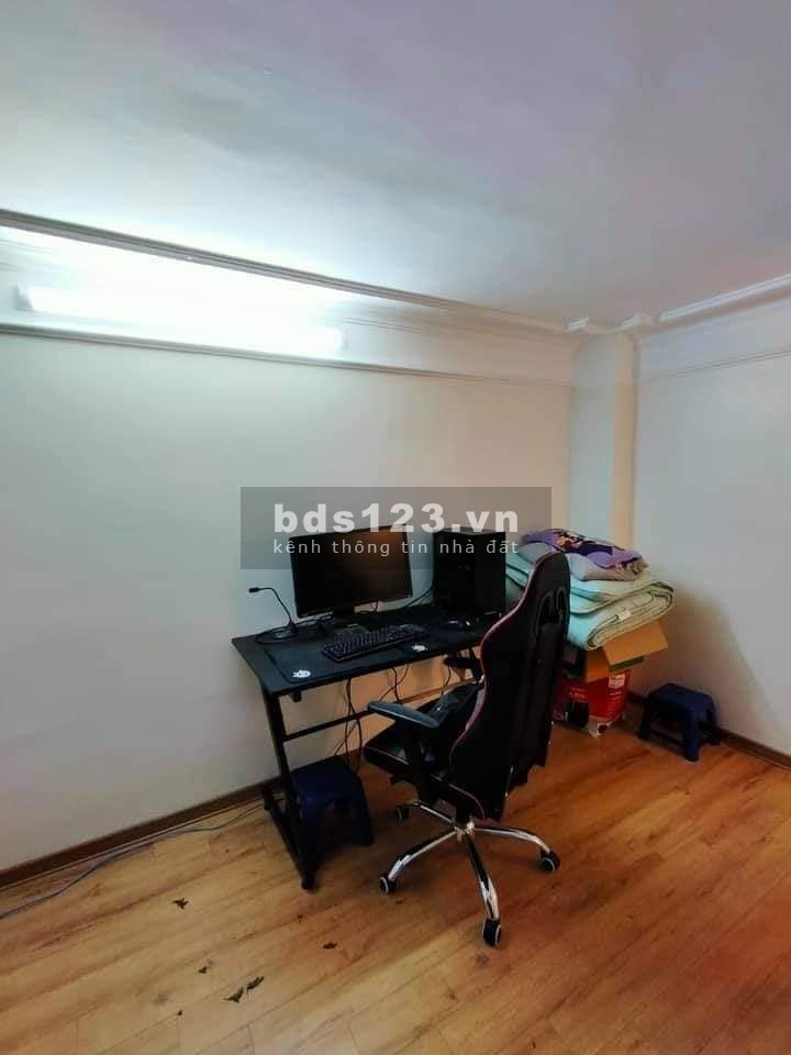 Bán nhà 25m2 Quan Thổ Vị trí Đẹp Hiếm