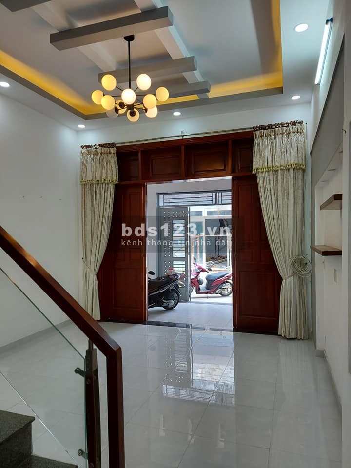 HXH Phan Huy Ích, p12, q Gò Vấp, dt 67M2. đẹp, mới, 5 tầng, rẻ chỉ 6,2 tỷ