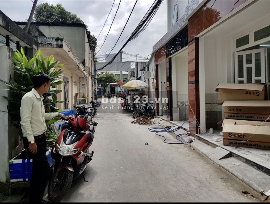 Chính chủ cho thuê nhà NC 4 lầu tại 982/1A Quang Trung P8 GVấp giá 16tr/th