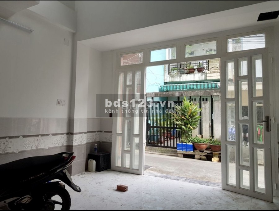 Chính chủ cho thuê nhà NC 4 lầu tại 982/1A Quang Trung P8 GVấp giá 16tr/th