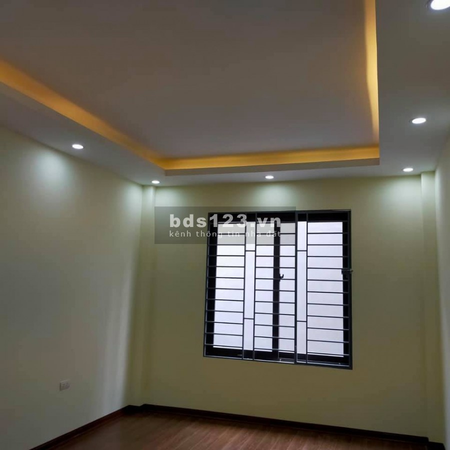 NHÀ DIỆN TÍCH RỘNG MỚI TINH Ô TÔ CÁCH 12M SÂN RỘNG -56m