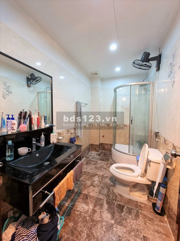 Bán nhà phố Thiên Hiền, Mỹ Đình. Vỉa hè, ô tô, KD. 68m2 6T thang máy MT5.2m nhỉnh 15 tỷ
