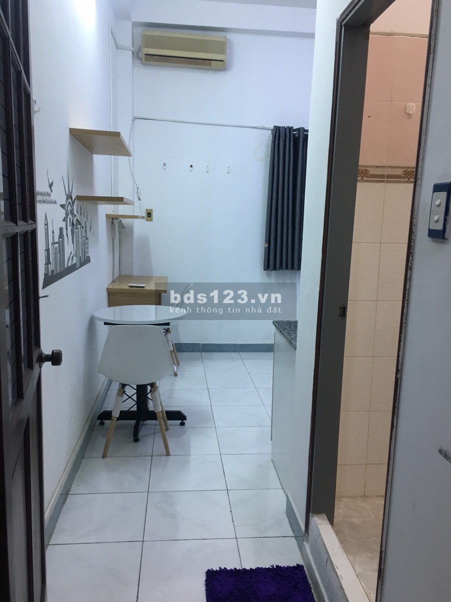 Cho thuê căn hộ dịch vụ giá rẻ từ 4tr, Bình Thạnh, gần ngã tư hàng xanh