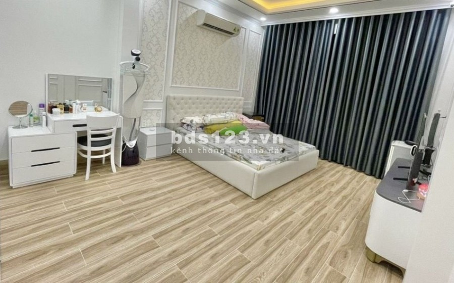 45m2(4x11) 4 tầng Hẻm thẳng rộng 3m Quận 10. Giá 6 tỷ