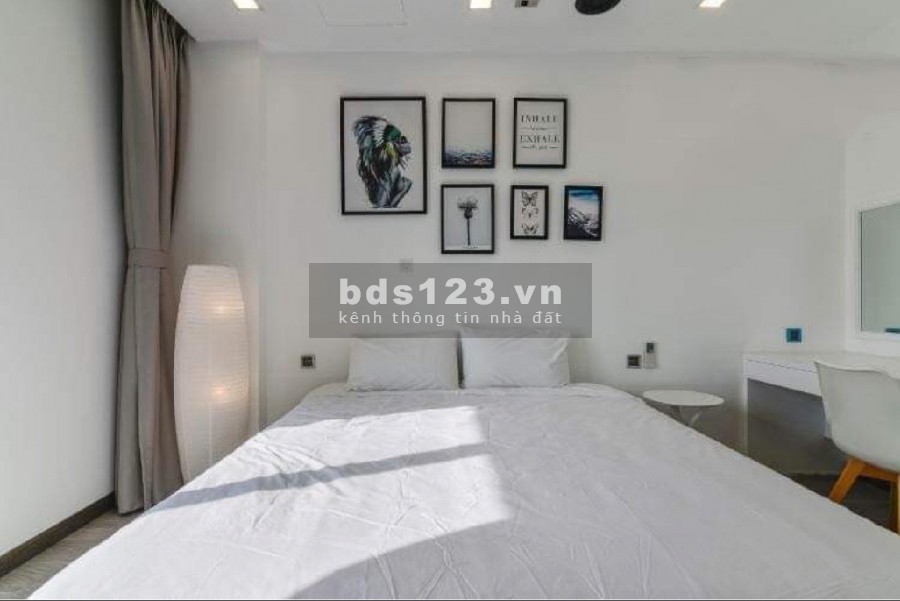 Cho thuê chung cư Q4 2pn 2wc 18 triệu