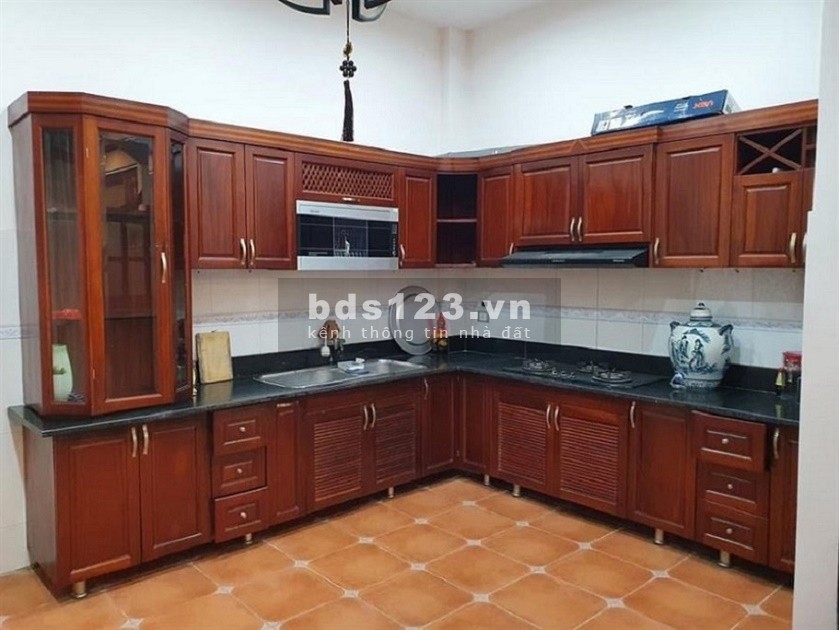 Bán nhà Q.Cầu Giấy, sổ đỏ, 50m2x5T, MT4m, 3.6 tỷ