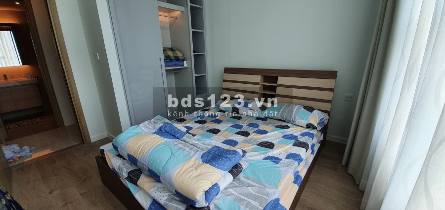 Cần cho thuê gấp căn hộ 3pn Sadora, full nt, view nhìn về công viên Sala và quận 1 cực đẹp