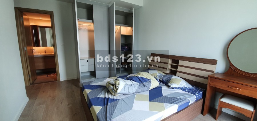 Cần cho thuê gấp căn hộ 3pn Sadora, full nt, view nhìn về công viên Sala và quận 1 cực đẹp