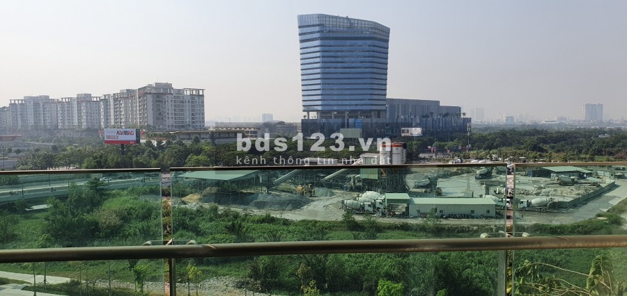 Cần cho thuê gấp căn hộ 3pn Sadora, full nt, view nhìn về công viên Sala và quận 1 cực đẹp