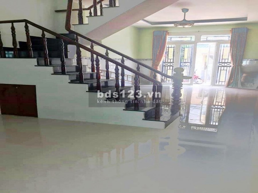 Nhà đường số 1 bình tân 3 tấm 128m2 sổ riêng 4 phòng ngủ 3.5 TỶ