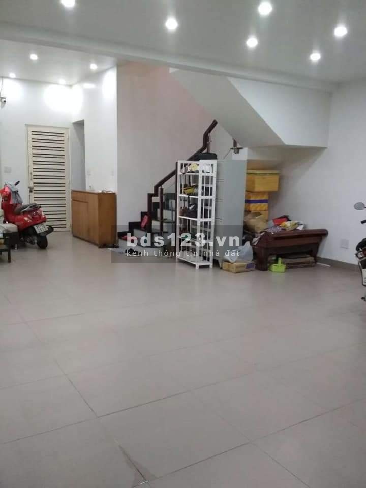 Mặt tiền đường Đoàn Thị Điểm F1 Q. Phú Nhuận . 100m2 (8 x12.5m) 24 tỷ