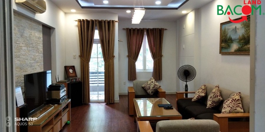 Nhà 1 trệt 2 lầu Bửu Long, sổ riêng hoàn công, giá rẻ cho nhà đầu tư