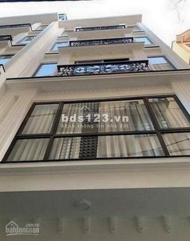 Bán nhà Trích Sài, Tây Hồ, ô tô tránh, nhà như mới, giá 8.7 tỷ.