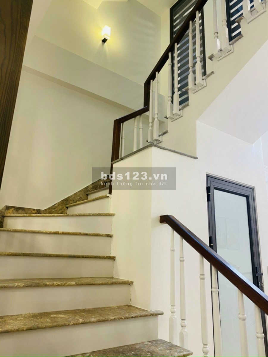 Bán nhà phố Điện Biên Phủ, TP HD 44.6m2, 3 tầng, 3 ngủ, sân để xe, chỉ 1 tỷ 920 triệu