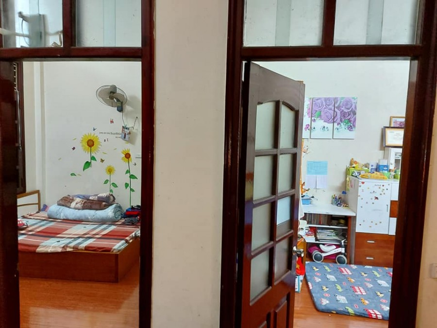 Bán nhà khương Trung 48m2/5 tỷ. Ngõ rộng thoáng thông, ô tô, kinh doanh, công năng đỉnh diện tích rộng, tặng nội thất