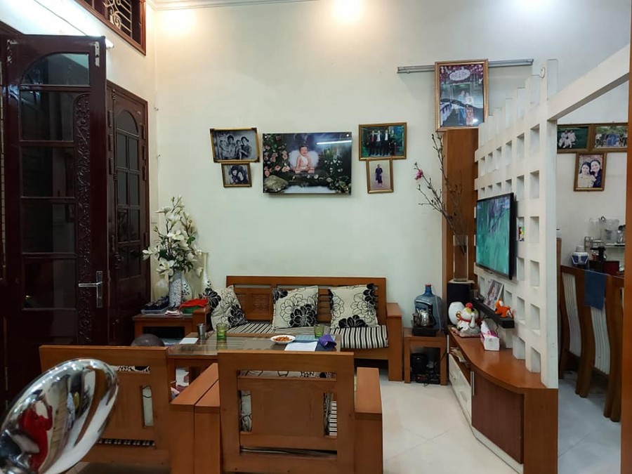 Bán nhà khương Trung 48m2/5 tỷ. Ngõ rộng thoáng thông, ô tô, kinh doanh, công năng đỉnh diện tích rộng, tặng nội thất