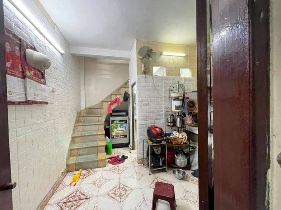 Bán Gấp nhà Thanh Xuân, Nguyễn Trãi, 15m xây 4 tầng chỉ 1,6 tỷ