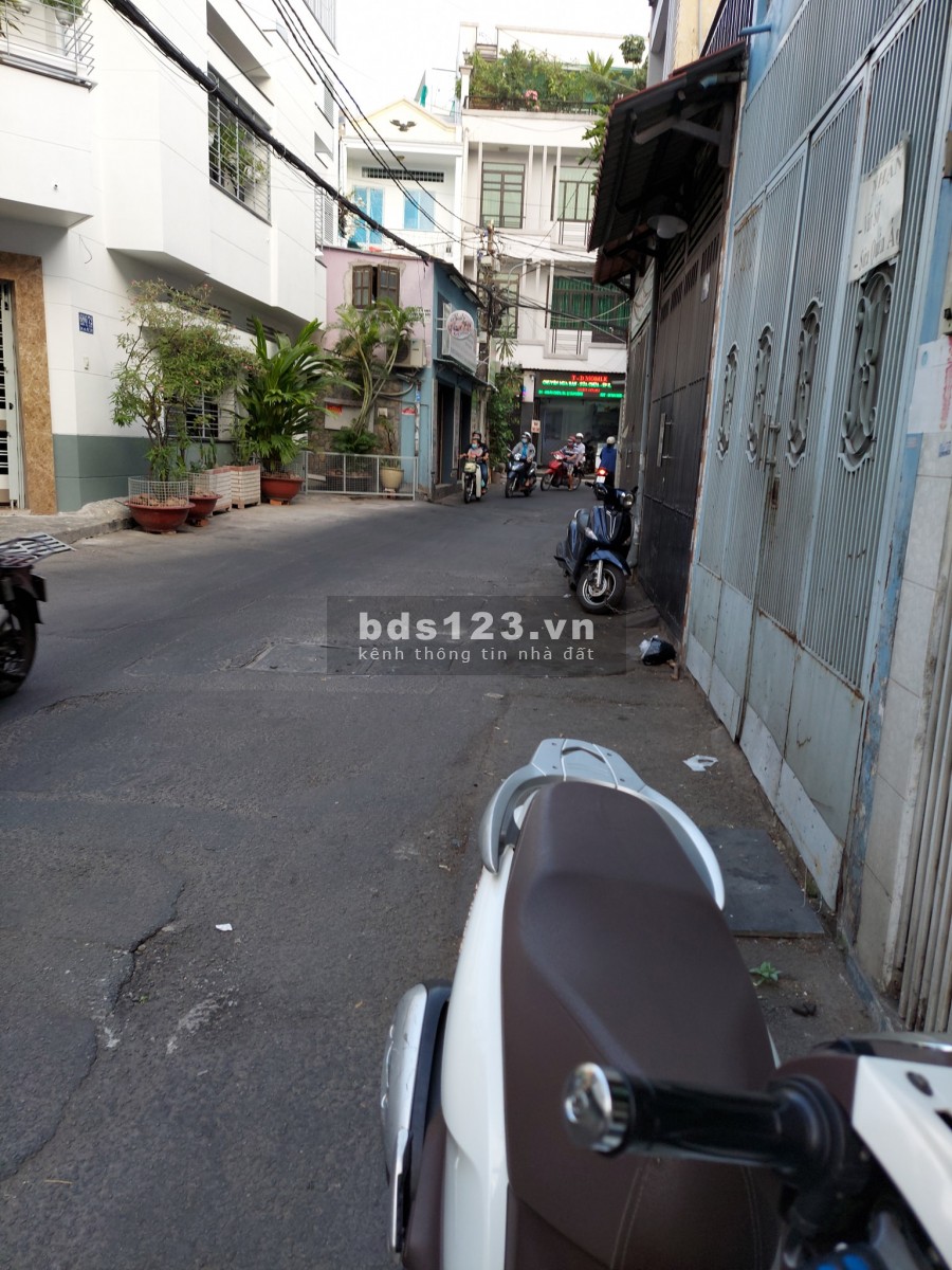 HXH đua-37m2 kinh doanh cho thuê ngon lành CMT8, phường 5 Tân Bình giá bao ngon.