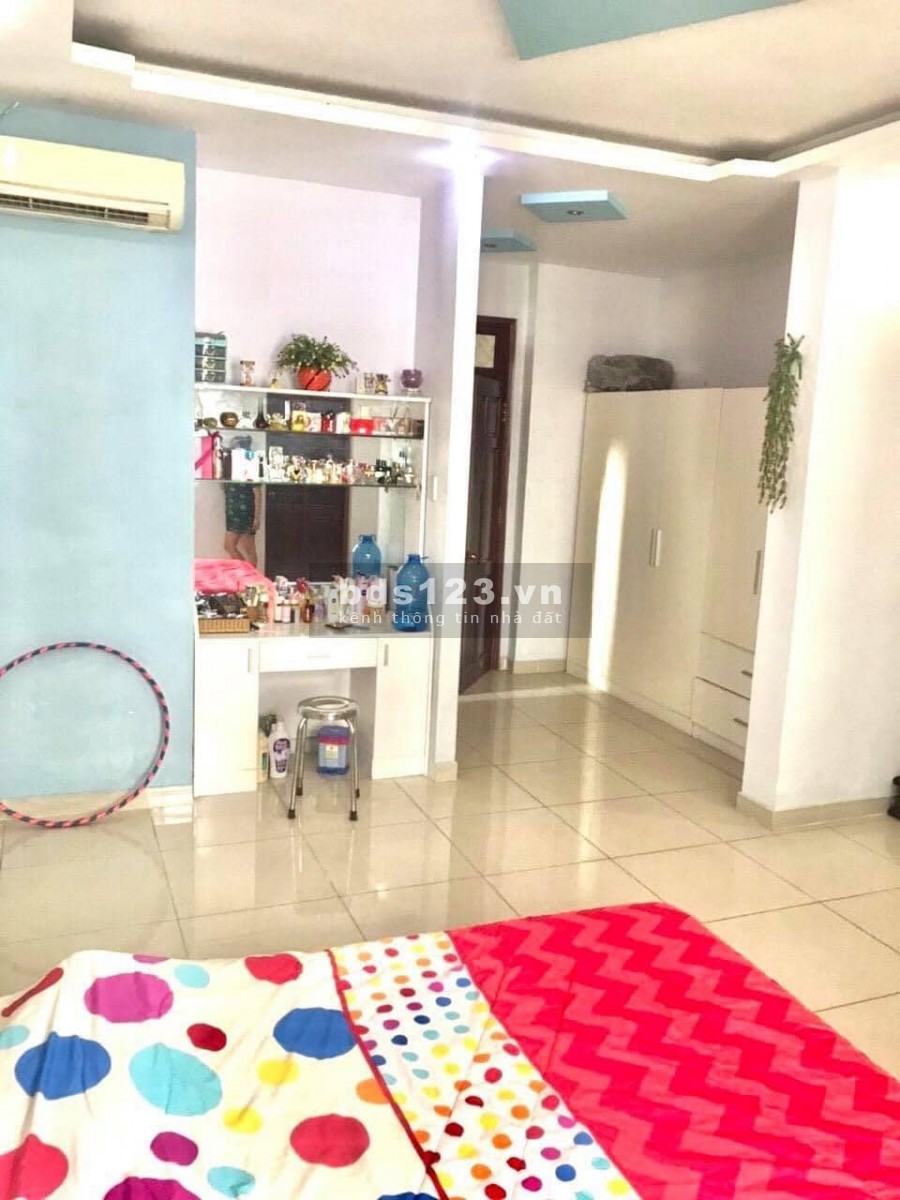 (Quận 12)Nhà to, nở hậu, tuyệt đẹp, hxh Nguyễn Văn Qúa, dt 108m2, 3 tầng, giá 5.6 tỷ