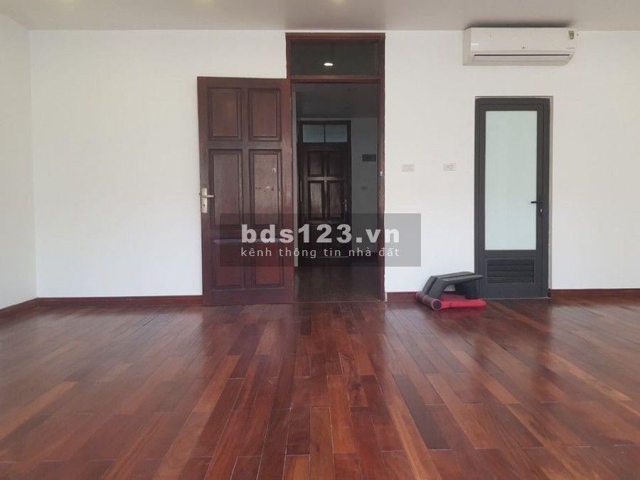 Mặt bằng kinh doanh phố Võng Thị