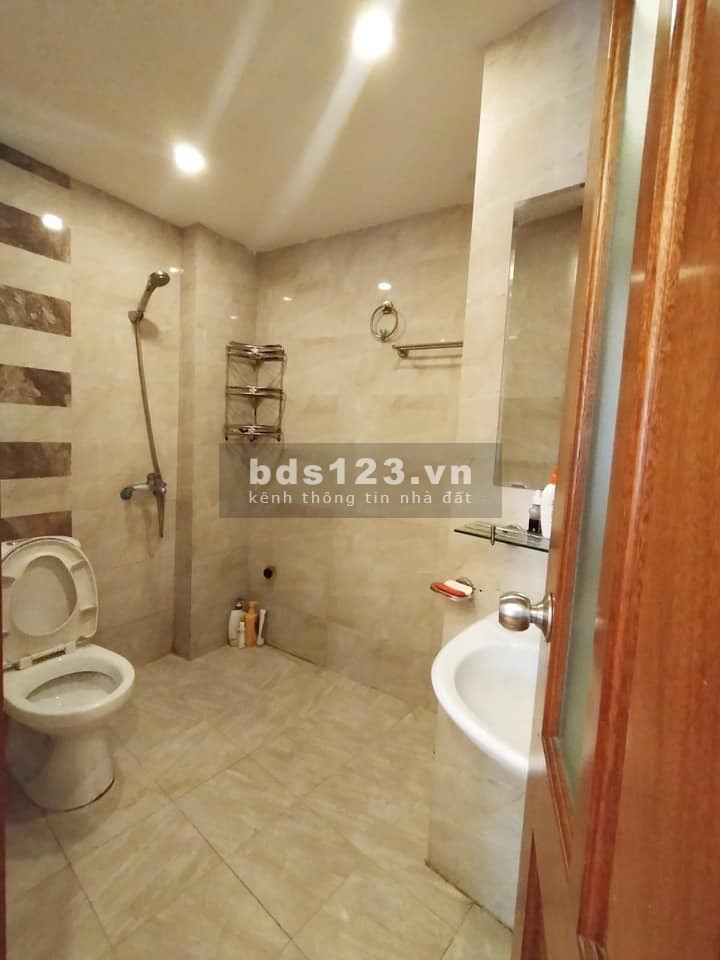 Bán nhà Lê Đức Thọ 35m2 x 6 tầng. Giá chỉ hơn 2 tỷ