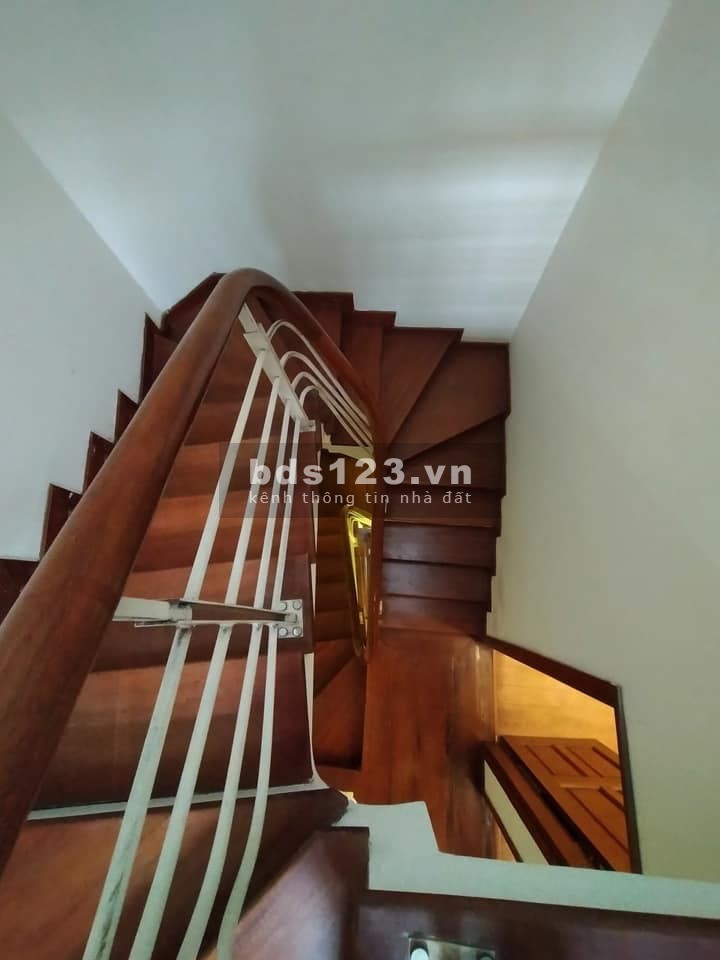 Bán nhà Lê Đức Thọ 35m2 x 6 tầng. Giá chỉ hơn 2 tỷ
