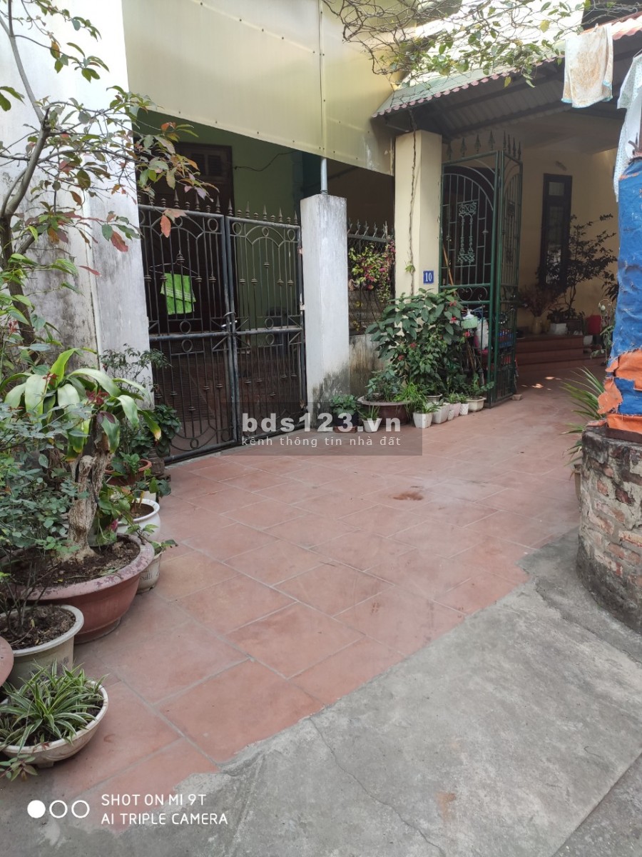 Bán đất Trâu Quỳ dt 30m2 Kiên Thành, 1 nhà ra phố nhỉnh 1 Tỷ. LH 0982852808
