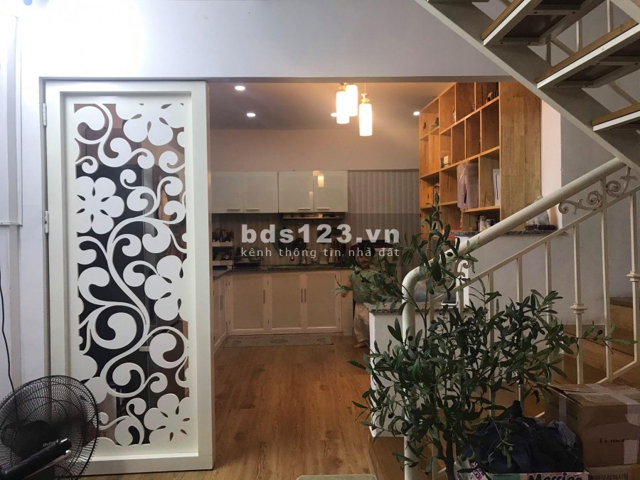Bán nhà Đường Số 8 p.11 Gò Vấp, chỉ 3 tỷ 9, dt 4.3x10=43m2