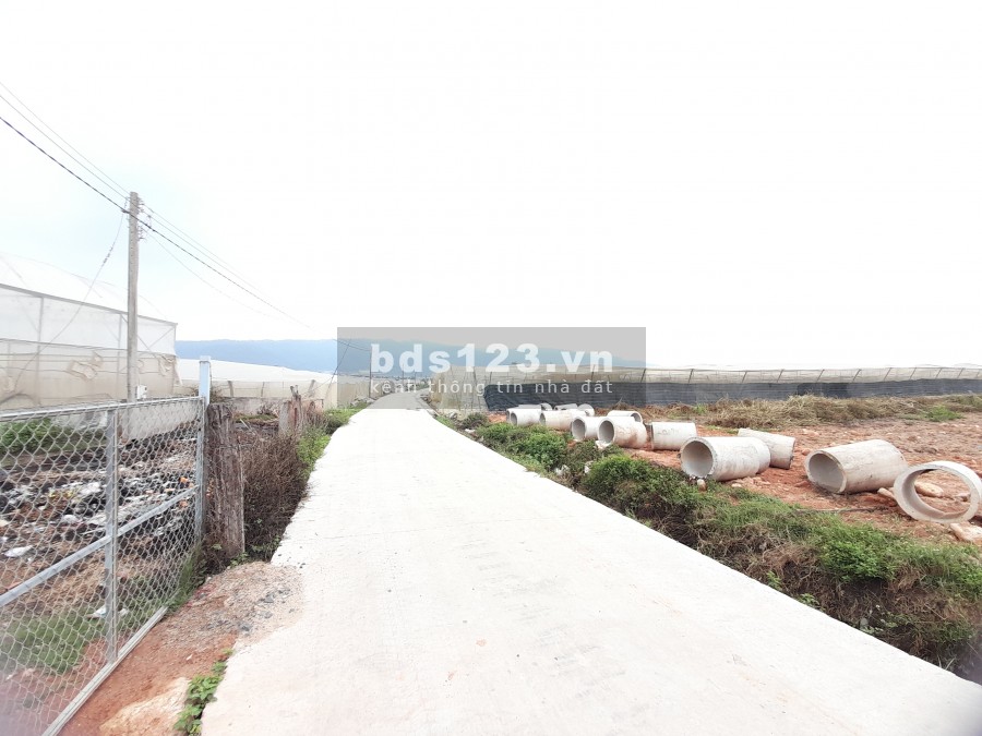 Đất Đà lạt nằm ngay trung tâm thị trấn đơn dương