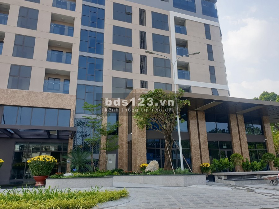 Cho thuê căn hộ 2 phòng ngủ/2WC Park Legend nội thất cơ bản y hình mới 100%, view thoáng mát giá tốt chỉ 15 Triệu/Tháng