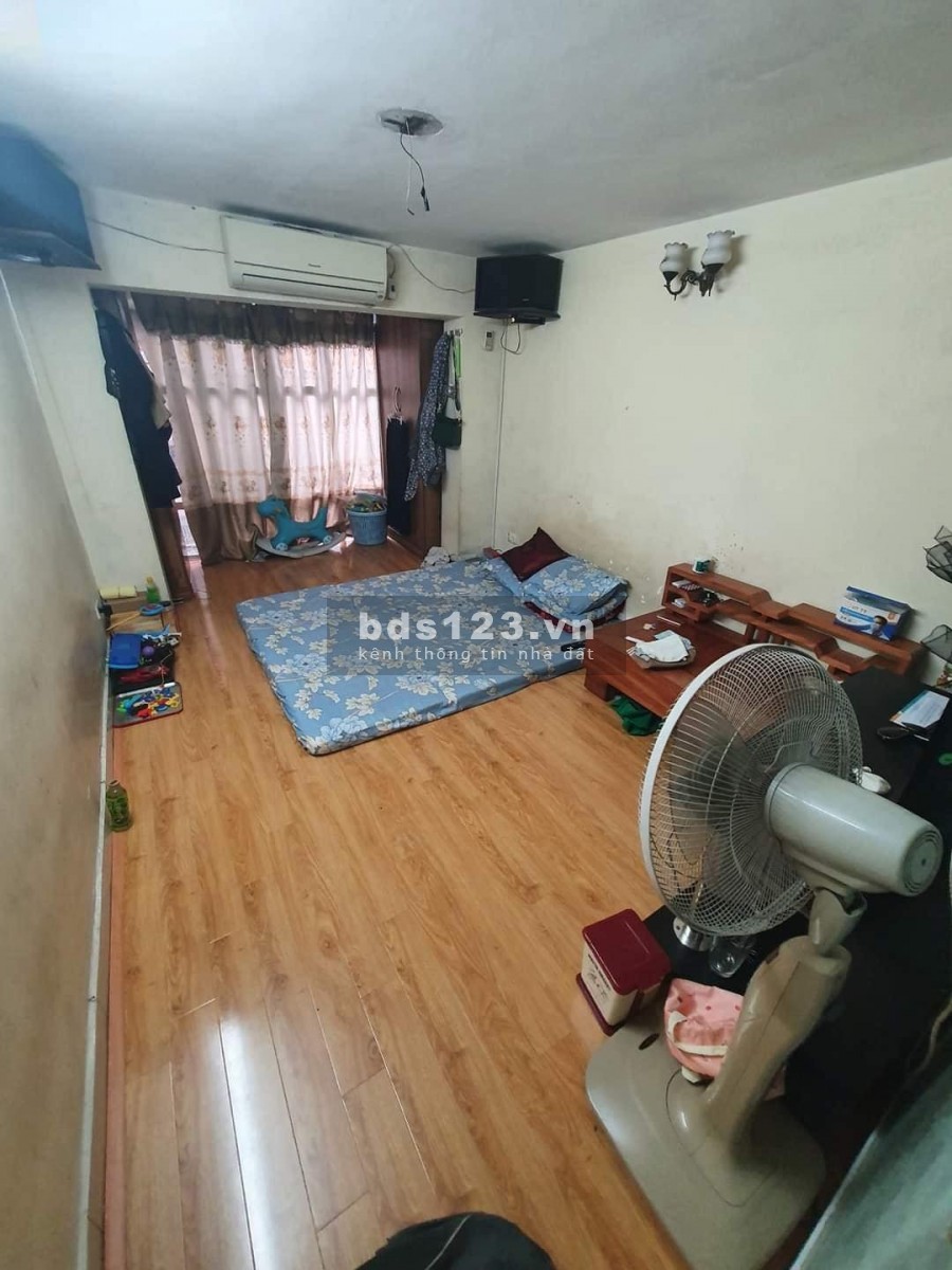 Nhà phố 8/3 5 ngủ dt 32m2 giá 3 tỷ