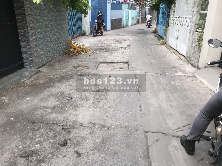 Bán nhà 5x18m, HXH Âu Dương Lân, P3Q8
