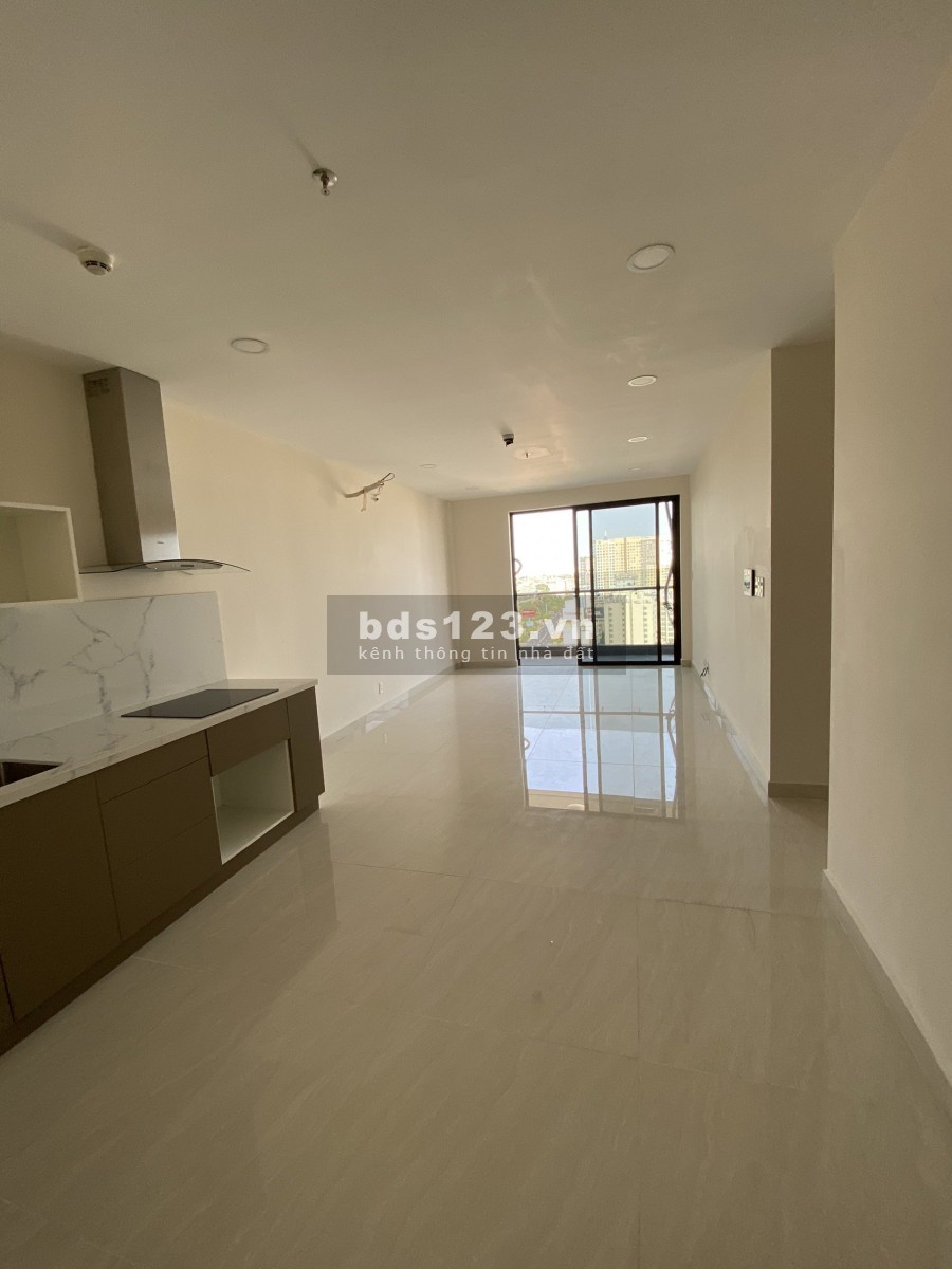 Cho thuê căn hộ 2 phòng ngủ/2WC Park Legend nội thất cơ bản y hình mới 100%, view thoáng mát giá tốt chỉ 15 Triệu/Tháng
