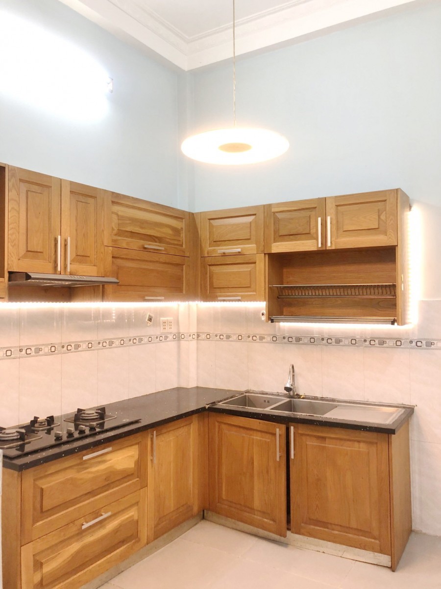 Nhà 3*11.15m/3 lầu ST hẻm 345 Trần Hưng Đạo, P. Cầu Kho Q1