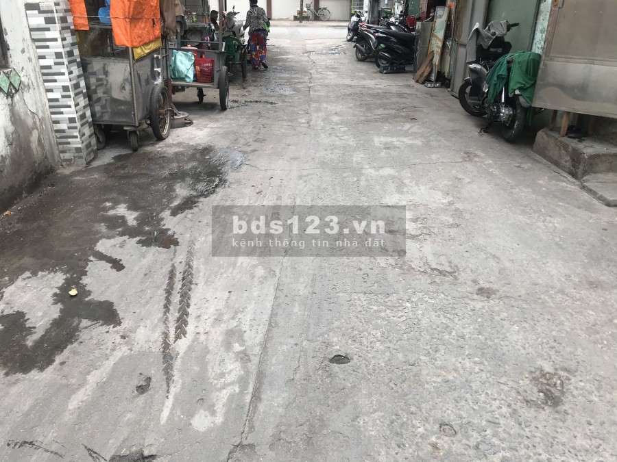 Bán nhà 5x18m, HXH Âu Dương Lân, P3Q8