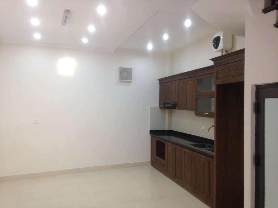 Mặt Phố Vũ Tông Phan 72 M2 5 Tầng Giá Bán 25 Tỷ!