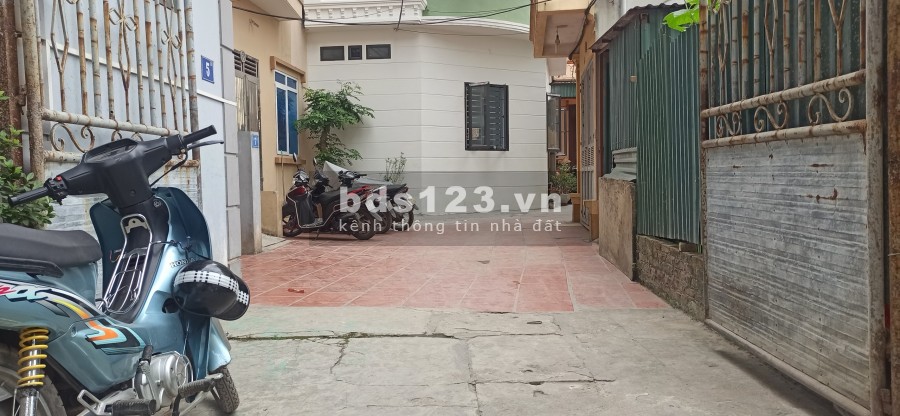 Bán đất Tây Mỗ,Nam Từ Liêm 36M ngõ trước đất rộng 3m giá 46tr/m2 gần ô tô trường C1 C2