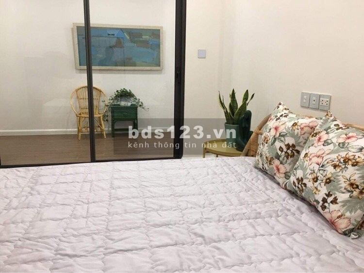 Bán căn hộ Sunshine Riverside 2 ngủ, 2wc ful nội thất, cửa Nam ban công hướng Bắc