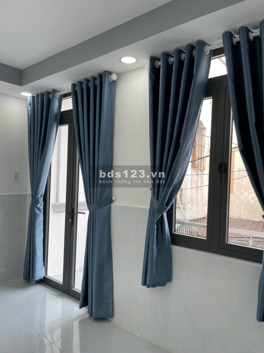 Nhà 5 tầng kiên cố, Lạc Long Quân, P.9, Tân Bình. 5,3 tỷ