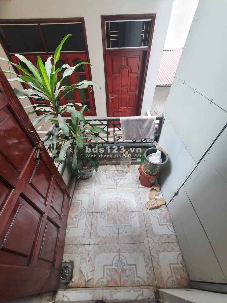 Nhà phố 8/3 5 ngủ dt 32m2 giá 3 tỷ