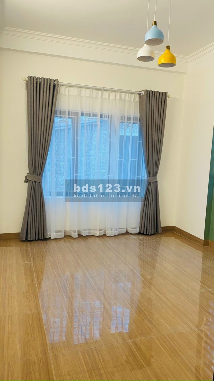 Bán nhà phố Điện Biên Phủ, TP HD 44.6m2, 3 tầng, 3 ngủ, sân để xe, chỉ 1 tỷ 920 triệu