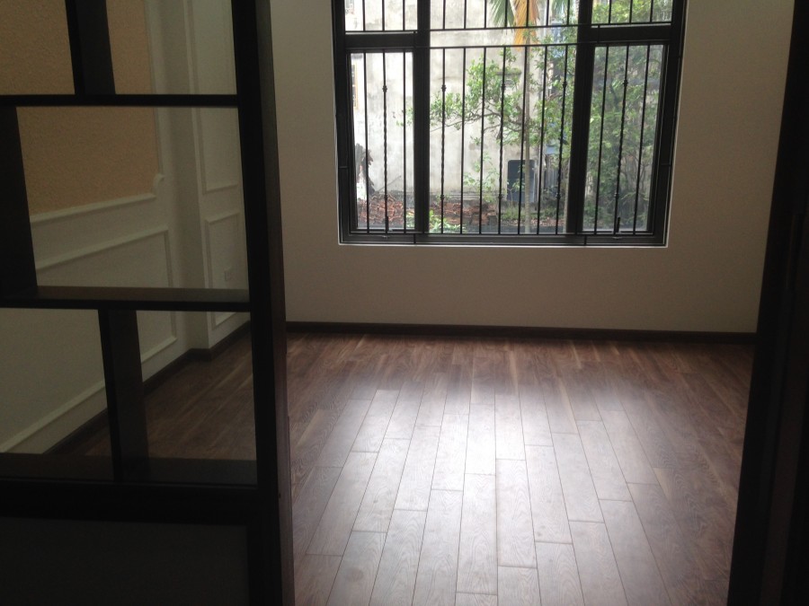 Mặt Phố Vũ Tông Phan 72 M2 5 Tầng Giá Bán 25 Tỷ!