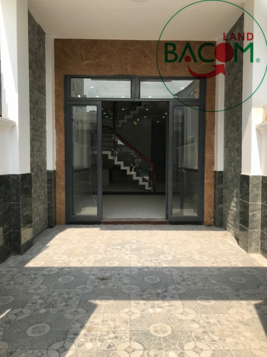 Nhà 1 lầu Bửu Hòa, sổ riêng hoàn công, gần cầu Hang, chỉ cần 990tr là dọn về ở ngay, đường ô tô 2 chiều