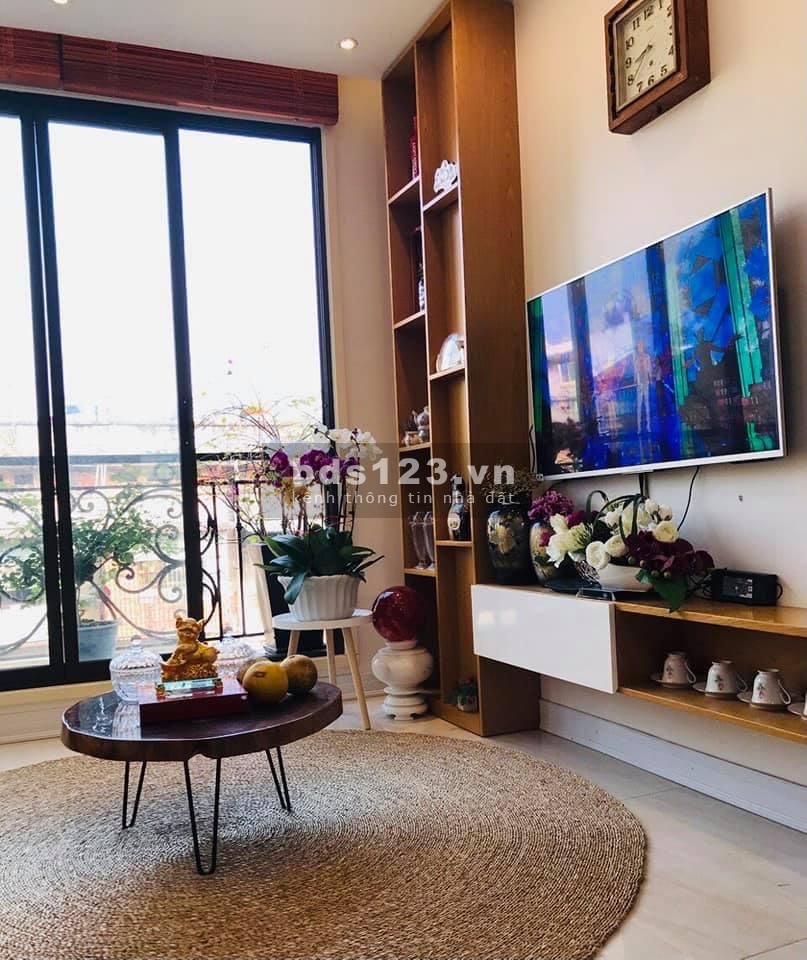 Tạ Quang Bửu Hai Bà Trưng 33m2 Nhỉnh 8 tỷ Kinh Doanh mọi loại hình 6 tầng Ô tô tránh vỉa hè đêr xe ngày lẫn đêm