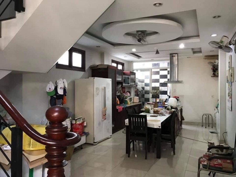 Bán nhà mũi tàu Trường Chinh Tân Bình HXH 80m2, 4T, 5PN giá 10.5 tỷ TL