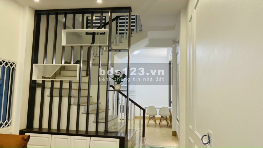 Bán nhà phố Điện Biên Phủ, TP HD 44.6m2, 3 tầng, 3 ngủ, sân để xe, chỉ 1 tỷ 920 triệu