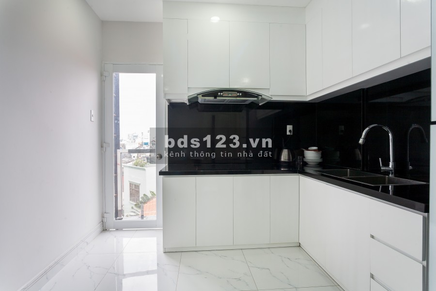 Cho thuê căn hộ 2 phòng ngủ đủ nội thất quận Phú Nhuận