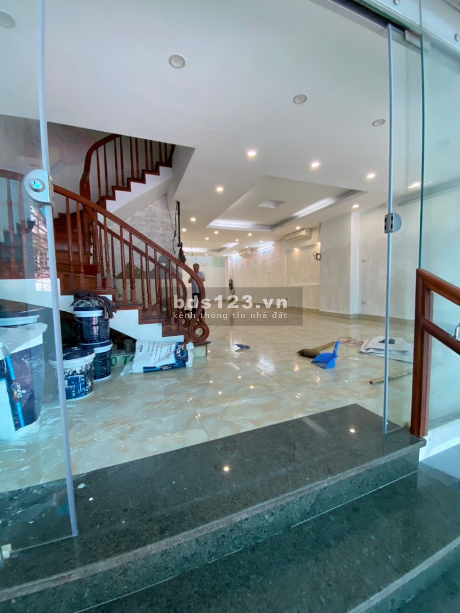 Mặt bằng kinh doanh phố Võng Thị
