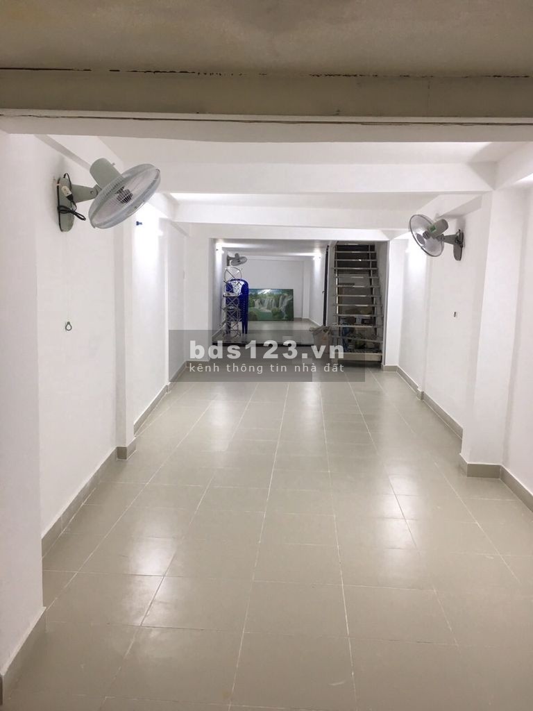 Chính chủ cho thuê mặt bằng tầng trệt nhà 3 tầng mặt tiền đường Số 10, Tân Quy