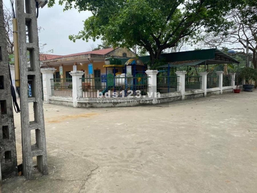 Bán 128m2 đất ở tại thôn 8, Tân Xã, Thạch Thất